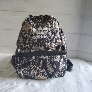 正品 adidas TREFOIL CREST MINI BACKPACK ミニバックパック Adidas trefoil mini backpack - Gem